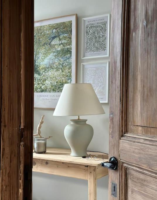 Maison Comtale Rochefort Bagian luar foto