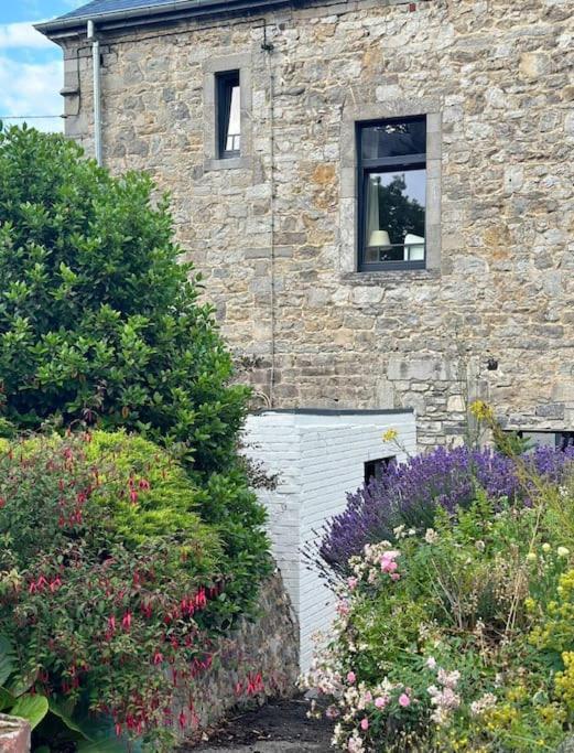 Maison Comtale Rochefort Bagian luar foto