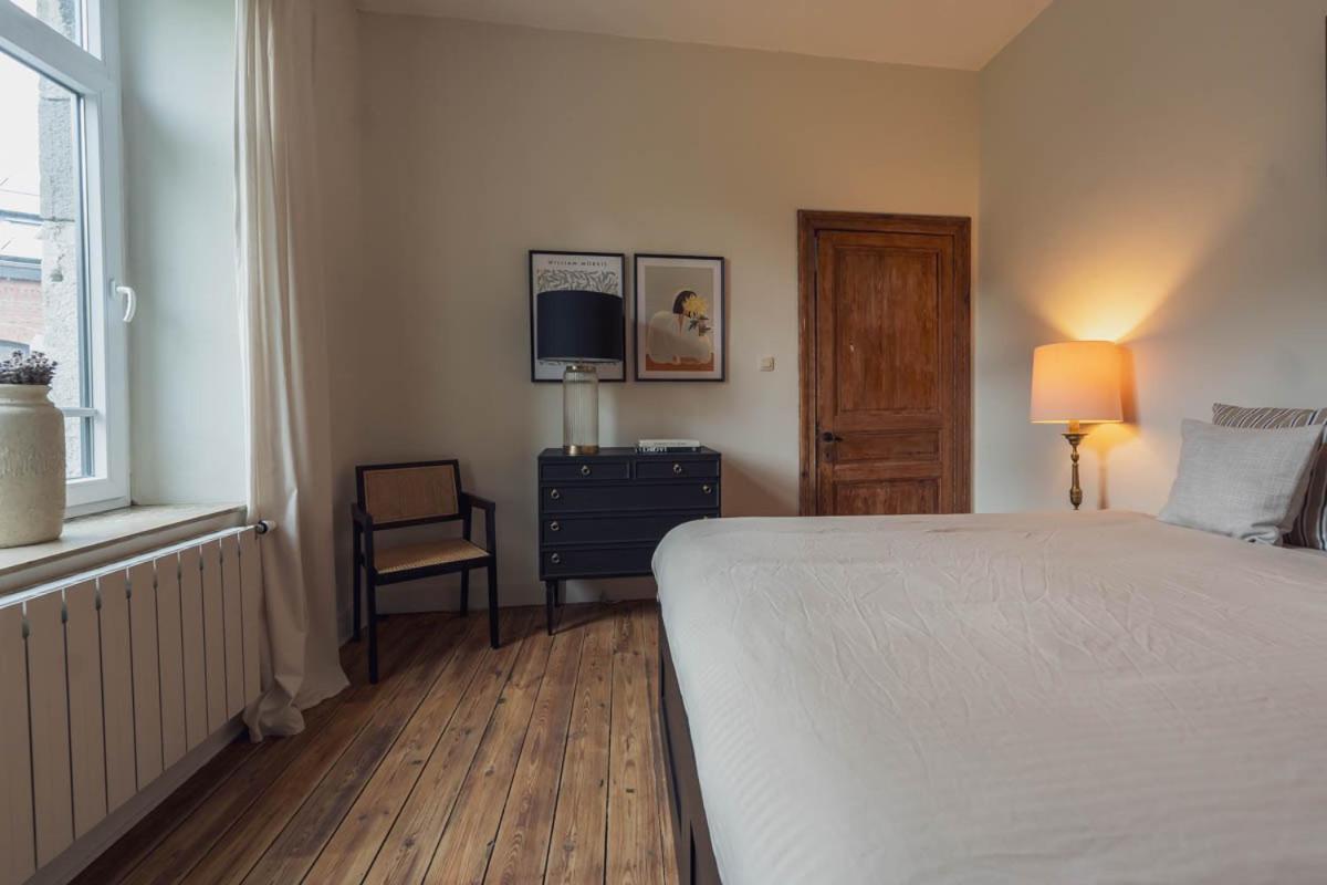Maison Comtale Rochefort Bagian luar foto